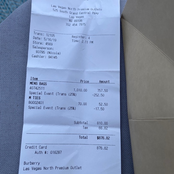 Burberry Backpack with Proof of purchase - Picture 4 of 6